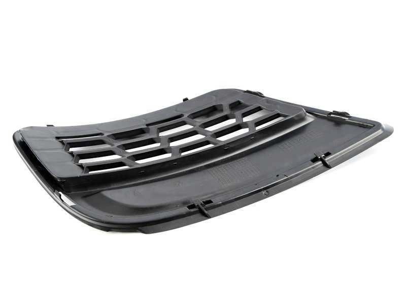 Right side grille for BMW F25 (OEM 51118048110). Original BMW.