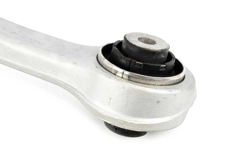 Brazo de suspensión delantero izquierdo OEM 31108095667 para BMW G87, G80, G82. Original BMW.