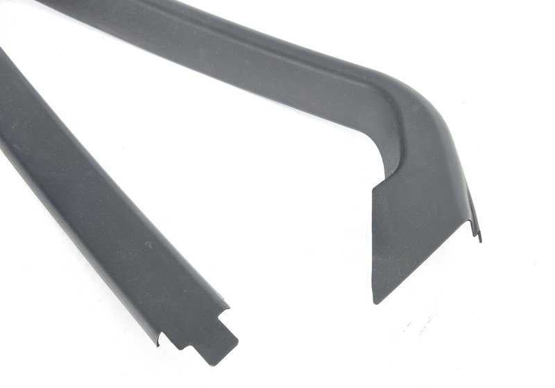 Cubierta marco de la ventana puerta trasera derecha para BMW E91, E91N (OEM 51357119946). Original BMW