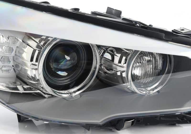 Faros delanteros xenón adaptativos (AHL) derecho OEM 63127262728 para BMW F07. Original BMW.