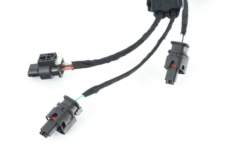 Mazo de cables inyectores / Encendido para BMW Serie 1 F20N, F21N, Serie 2 F22, F22N, F23, F23N, Serie 3 F30N, F31N, F34N, Serie 4 F32, F32N, F33, F33N, F36, F36N (OEM 12518636064). Original BMW.