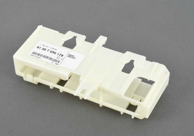 Soporte de unidad de control para BMW F07, F07N, F10, F10N, F11, F18, F18N, F01, F02, F04 (OEM 61357230179). Original BMW