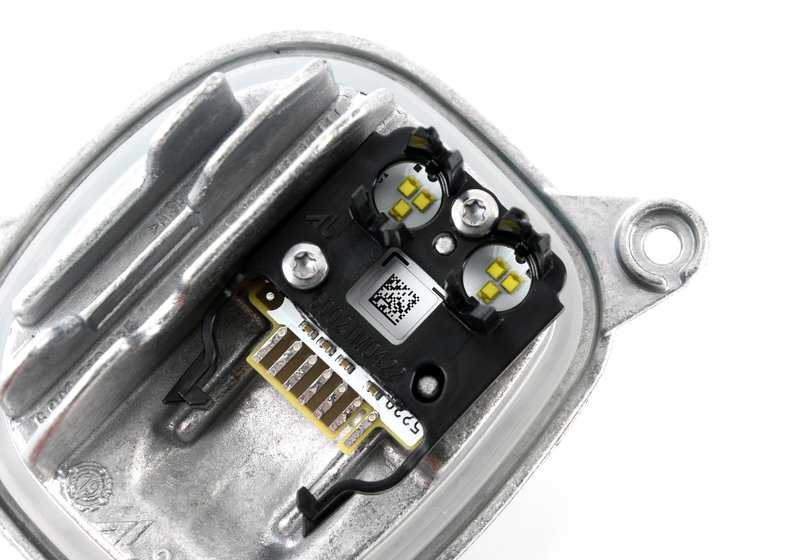 Módulo LED luz diurna izquierda OEM 63117466107 para BMW G01, F97, G02, F98. Original BMW.