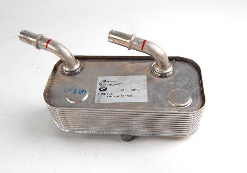 Intercambiador de Calor para BMW E39, E38 (OEM 17217505823). Original BMW