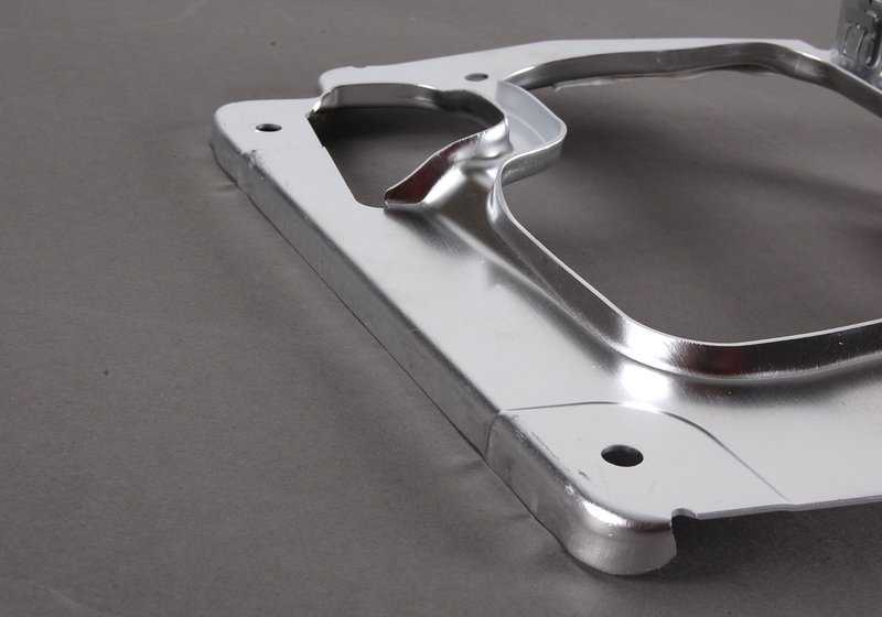 Soporte izquierdo para BMW Serie 3 E46 (OEM 51717892797). Original BMW.