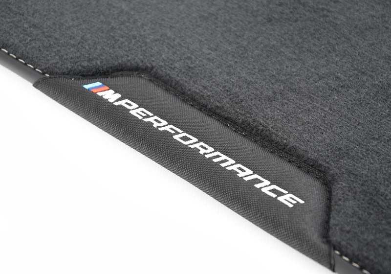 Alfombrillas M Performance para BMW G42, G87 (OEM 51475A35AF0). Original BMW.