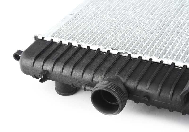 Water radiator with transmission oil cooler for BMW E30, E28 (OEM 17111707811). Original BMW