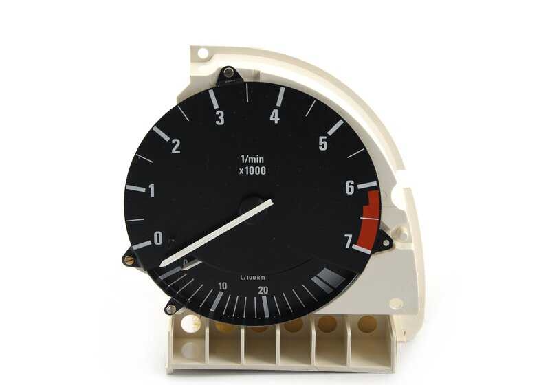 Tachometer with Consumption Indicator for BMW 5 Series E28, 6 Series E24, 7 Series E23 (OEM 62131377603). Original BMW.