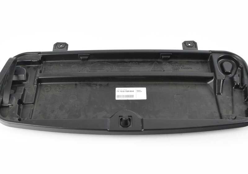 Caja de herramientas para BMW F10, F18 (OEM 71106788804). Original BMW