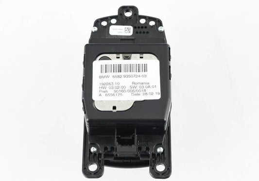 Controlador para BMW Serie 1 F20, F21, Serie 2 F22, F23, Serie 3 F30, F31, F34, Serie 4 F32, F33, F36, Serie 5 F07, F10, F11, F18N, Serie 7 F01N, F02N, i I01, I12, X1 F48, X3 F25, X4 F26, X5 F15, X6 F16 (OEM 65829350724). Original BMW