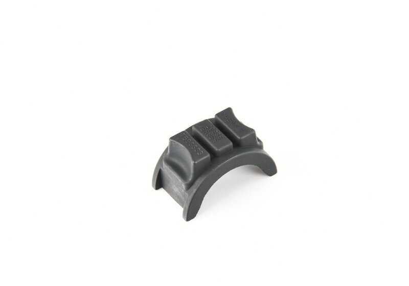 Elemento de Desacoplamiento para BMW F20, F21, F22, F23, F30, F31, F34, F35, F32, F33, F36, F10, F11, F18, E84, F25, F26, F15, F16, E89 (OEM 11127593333). Original BMW