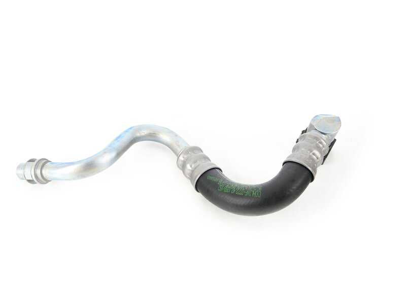 Supply oil cooler pipe for BMW F22, F30, F32 (OEM 17227626331). Original BMW.