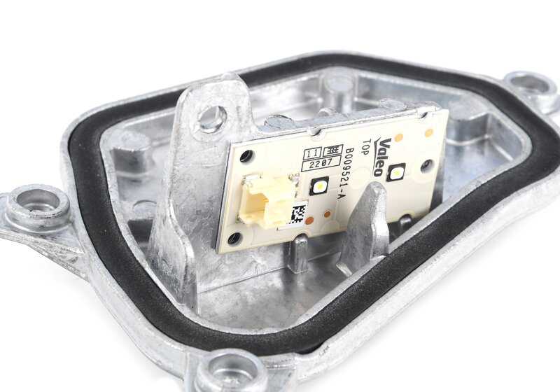 Módulo LED Luz Diurna derecha para BMW F39 (OEM 63117489238). Original BMW