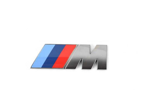 Emblema para BMW G42, G30N, G05 (OEM 51148094237). Original BMW.