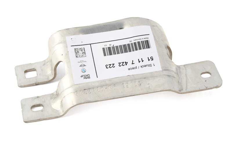 Left vertical connection for BMW G42, G87, G20, G20N, G21, G21N, G28, G28N, G80, G81, G22, G23, G26, G82, G83 (OEM 51117422223). Genuine BMW.