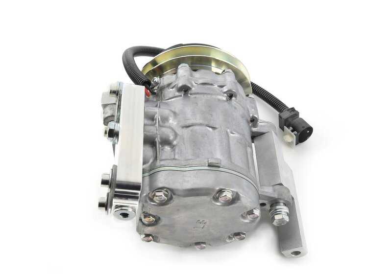 Compressore di condizionamento dell'aria OEM 64528390468 per BMW E32, E34. BMW originale.