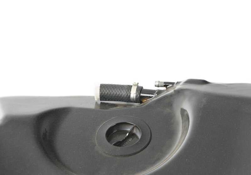 Depósito de combustible para BMW Serie 7 E38 (OEM 16111183621). Original BMW