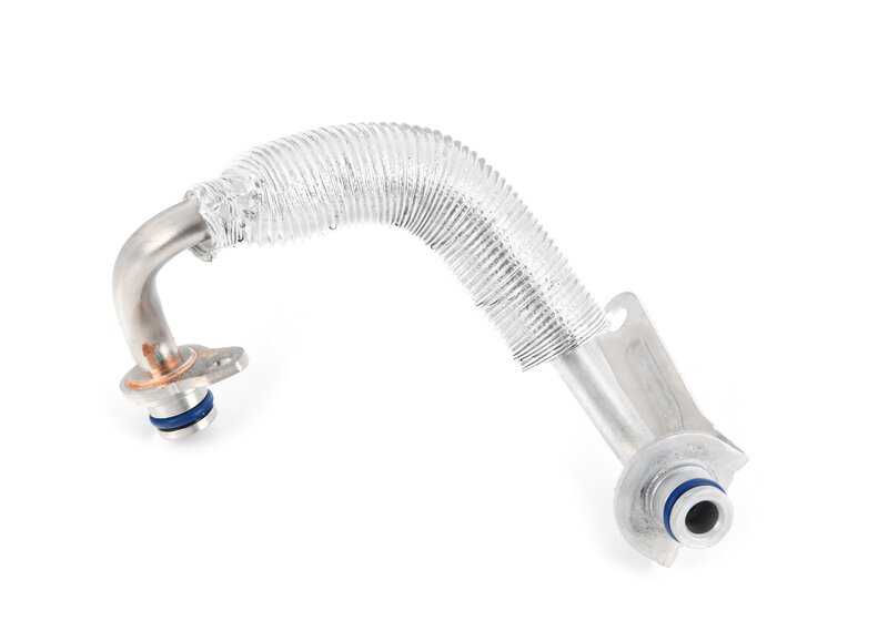 Coolant Intake Pipe For BMW 1 Series F20 F21, 2 Series F22 F23, 3 Series F30 F31 F34 F35, 4 Series F32 F33 F36, 5 Series F10 F11 F18, X1 E84, X3 F25, X4 F26, X5 F15, X6 F16, Z4 E89 (OEM 11538853292). Original BMW