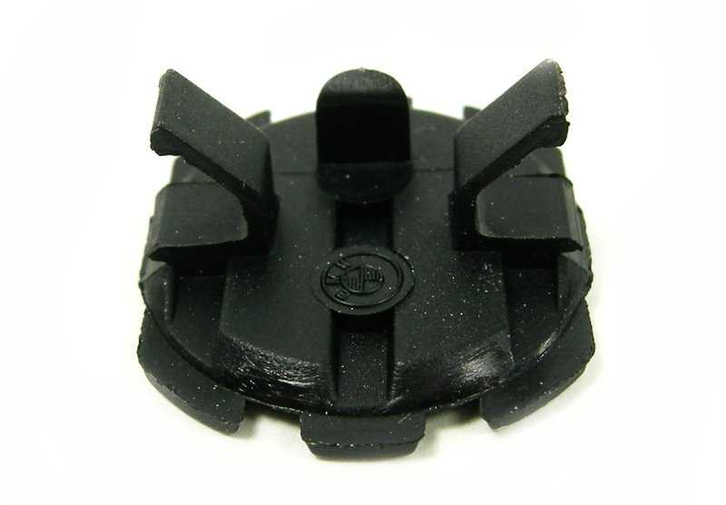 Tapa de culata OEM 11121726089 para BMW (Modelos compatibles: E36, E46, E34, E39, E60, E61, E38, E65, E66, E83, E53, Z3, E85). Original BMW.