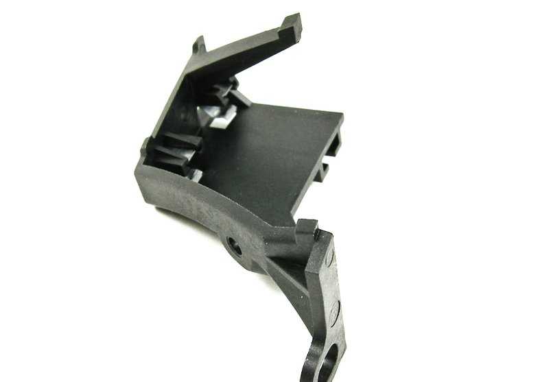 Soporte de luz intermitente derecha para BMW Serie 3 E46 (OEM 63136914764). Original BMW.