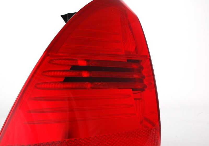 Rear light left side wall for BMW 3 Series E91 (OEM 63217160065). Original BMW