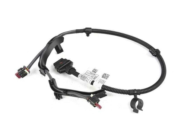 Cable adaptador para BMW G87, G80, G80N, G82 (OEM 12517883559). Original BMW.