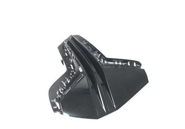 Rejilla lateral izquierda cerrada OEM 51117464205 para BMW G20, G21, G28. Original BMW.