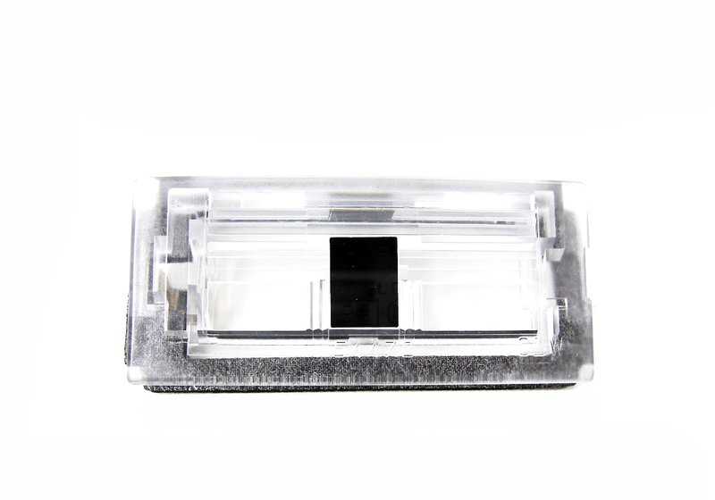 Luz de matrícula OEM 51138236269 para BMW E46 (Todos los modelos compatibles). Original BMW