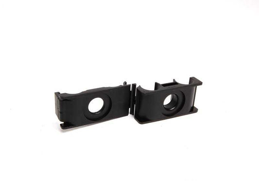 Oil Duct Bracket for BMW E81 E82 E87 E88 F87 E90 E91 E92 E93 F80 F82 F83 E60 E61 F10 F11 E63 E64 F06 F01 F02 E84 F25 E53 E70 F15 E71 F16 E85 E86 E89 (OEM 17227519270). Original BMW