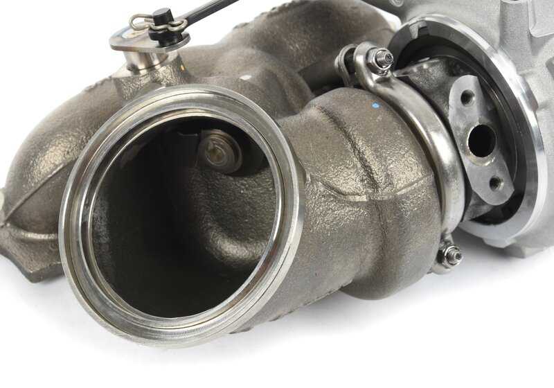 Turbolader mit Abgaskrümmer für BMW F87N, F80, F80N, F82, F82N, F83, F83N (OEM 11657849651). Original BMW