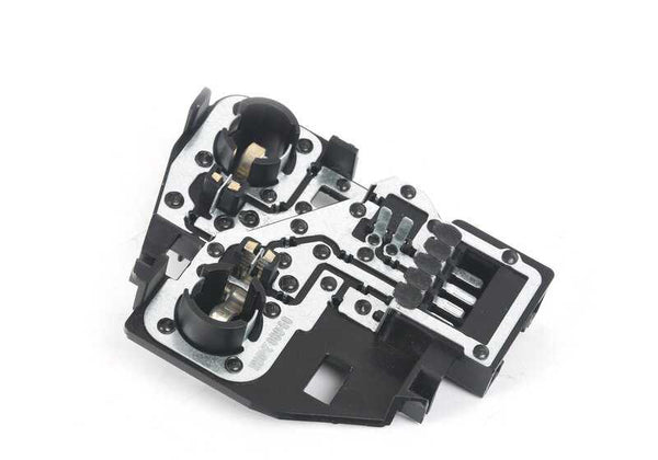 Soporte de lámpara de luz trasera portón trasero derecho para BMW X2 F39 (OEM 63217489480). Original BMW