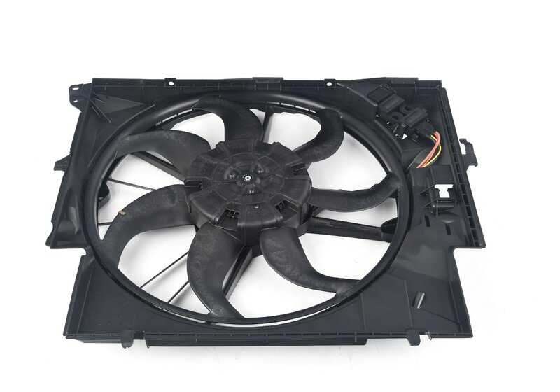 Eletroventilador com Marco OEM 17425A3F109 para BMW E82, E88, E90, E91, E92, E93, E84, E89. BMW original.