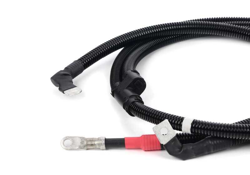 Cable Generador-Arrancador para BMW E60, E61, E63, E64 (OEM 12427545877). Original BMW