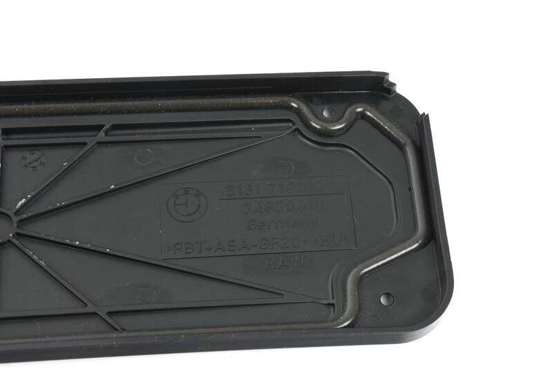 Cubierta Diversity para BMW E91, E91N (OEM 51317181028). Original BMW