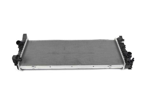 Radiador de refrigerante OEM 17118603269 para BMW F48, X1 (Original BMW).