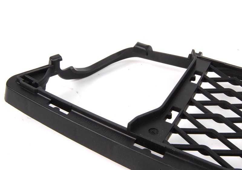 Offener Mittelgrill für BMW 3er E92, E93 (OEM 51117175016). Original BMW.