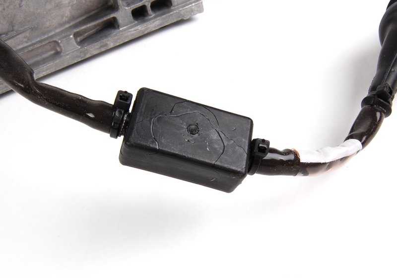 Medidor De Masa Aire Película Caliente Con Cable Adaptador Para Bmw E30 E34 E36 . Original Recambios