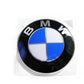 Emblema para BMW Serie 3 E36, E46, Serie 5 E34, E39, Serie 7 E32, E38, Serie 8 E31, X5 E53, Z8 E52 (OEM 51148123297). Original BMW