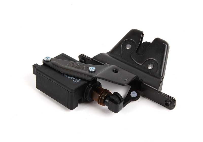 Tailgate lock for BMW 5 Series E39 (OEM 51248172177). Genuine BMW