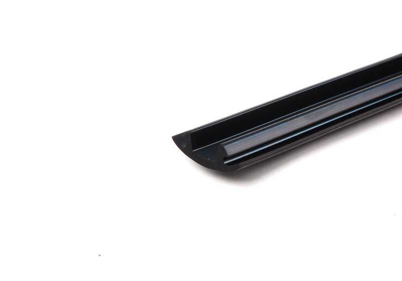 OEM roof bars 82710403104 for BMW E81, E87, E90. Original BMW.