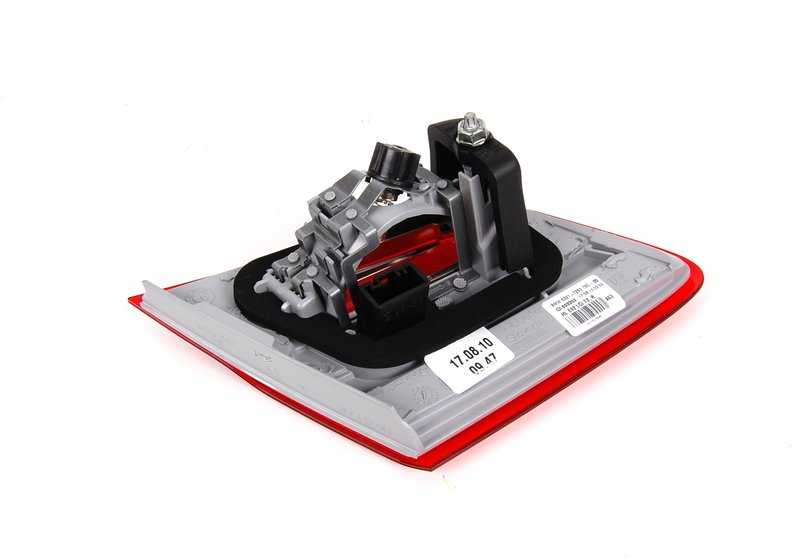 Piloto trasero derecho maletero OEM 63217252780 para BMW Serie 3 Coupé E92 (Todos los modelos compatibles). Original BMW.