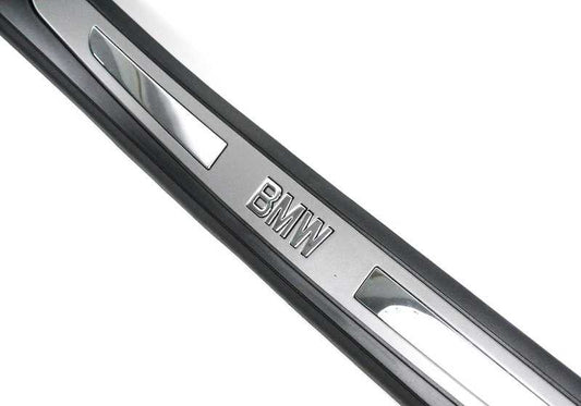 Cubierta de entrada trasera derecha para BMW Serie 7 E66 (OEM 51477007398). Original BMW