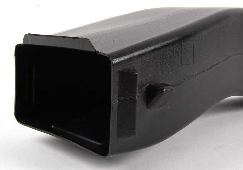 Conducto de aire lateral izquierdo OEM 51711970473 para BMW E31. Original BMW.