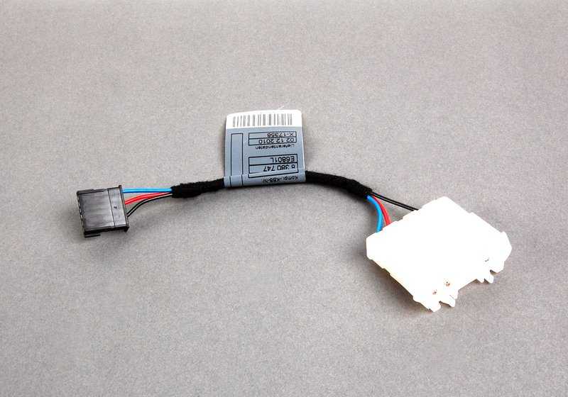 Cable adaptador sensor de inclinación OEM 65758380747 para BMW E36, E34, E39, E32, E38, E31, Z3. Original BMW.