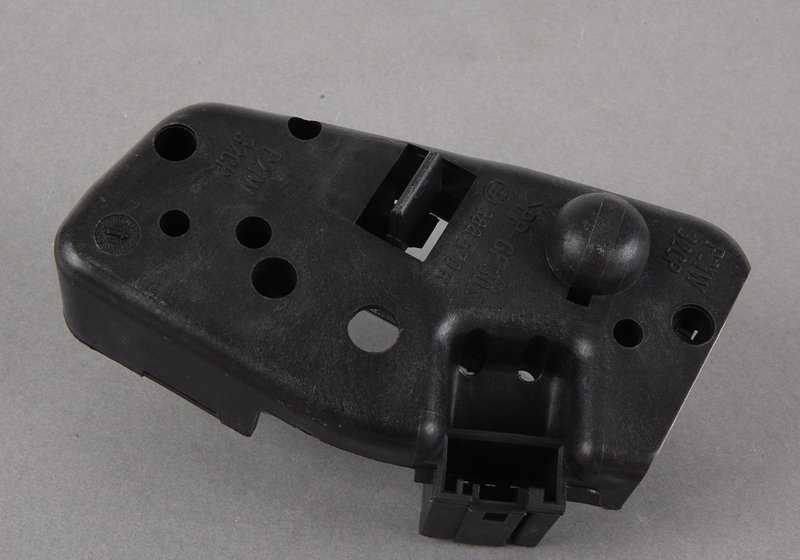 Portalamparas derecho para BMW E46 (OEM 63217165744). Original BMW