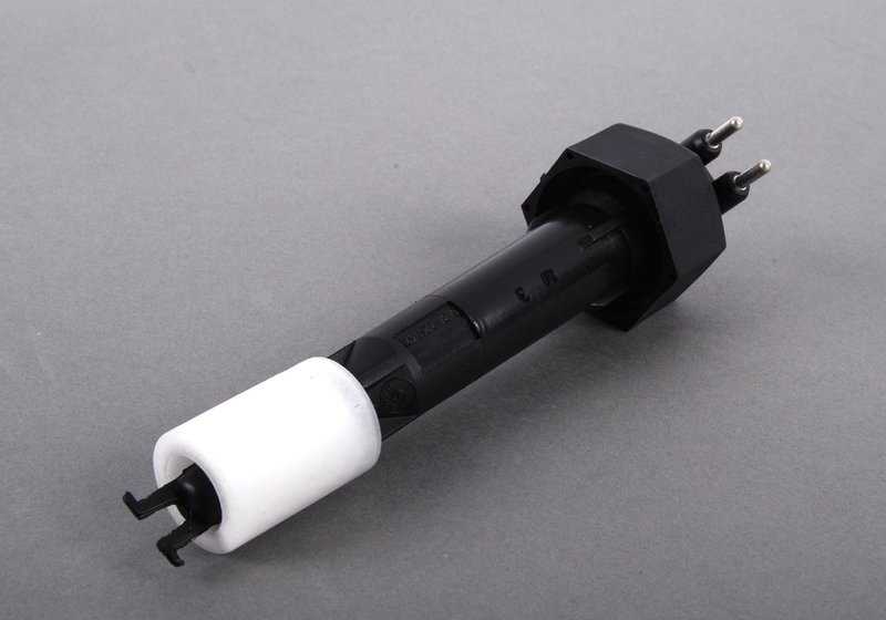 Sensor nivel refrigerante OEM 61312250421 para BMW E36 (todos los modelos compatibles: 316i, 318i, 320i, 323i, 325i, 328i, M3). Original BMW.