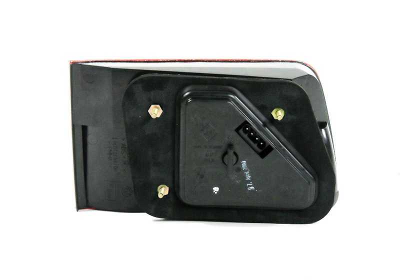 Luz trasera portón trasero derecha para BMW Serie 5 E39 (OEM 63216900220). Original BMW