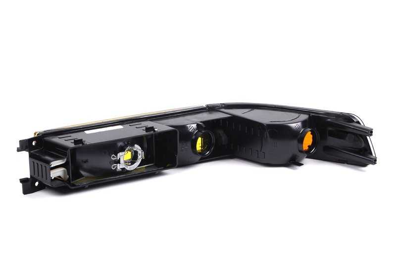 Luz Lateral Derecha para BMW 8er, E31 (OEM 63111383944). Producto Original BMW