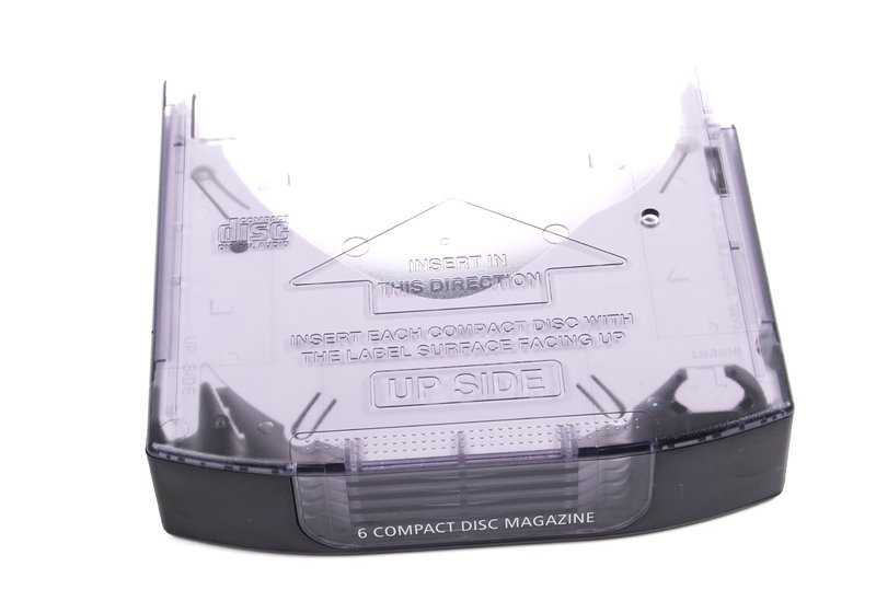 Revistero de CDs para BMW E60, E61, E63, E64 (OEM 65129188892). Original BMW