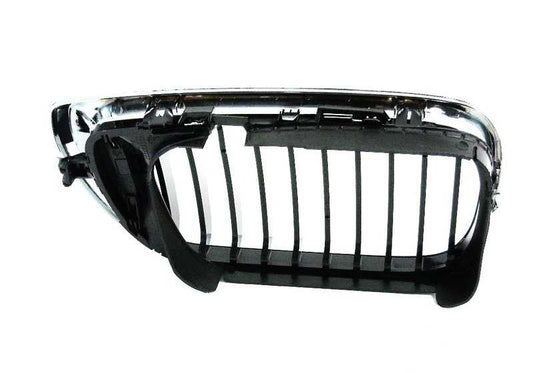 Friñoneras / Chromed front grills for BMW E46 Berlina Restyling. Original BMW.